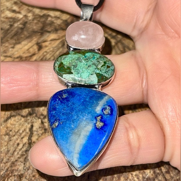 Crystal Pairing of Rose Quartz, Lapis Lazuli & Chrysocolla Pendant 2 7/8” - Picture 12 of 17
